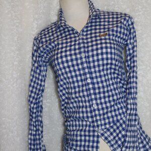 Levi ladies button up top size medium